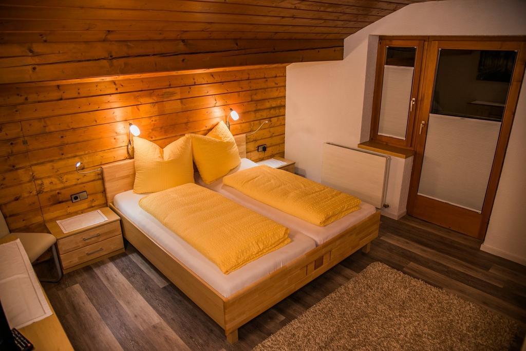 Ferienwohnung Gasthaus Glöckle Damüls Exterior foto